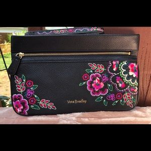 Vera Bradley “Mia” Wristlet in Kiev Needlepoint